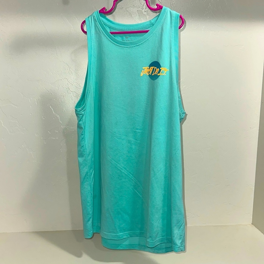 Nike tank top